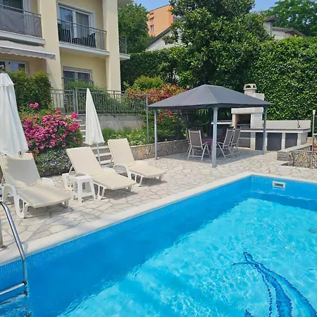 Grozic - A1 Apartman *