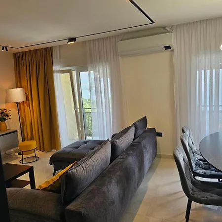 Grozic - A1 Apartman Abbázia