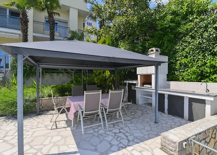 Grozic - A1 Apartman *